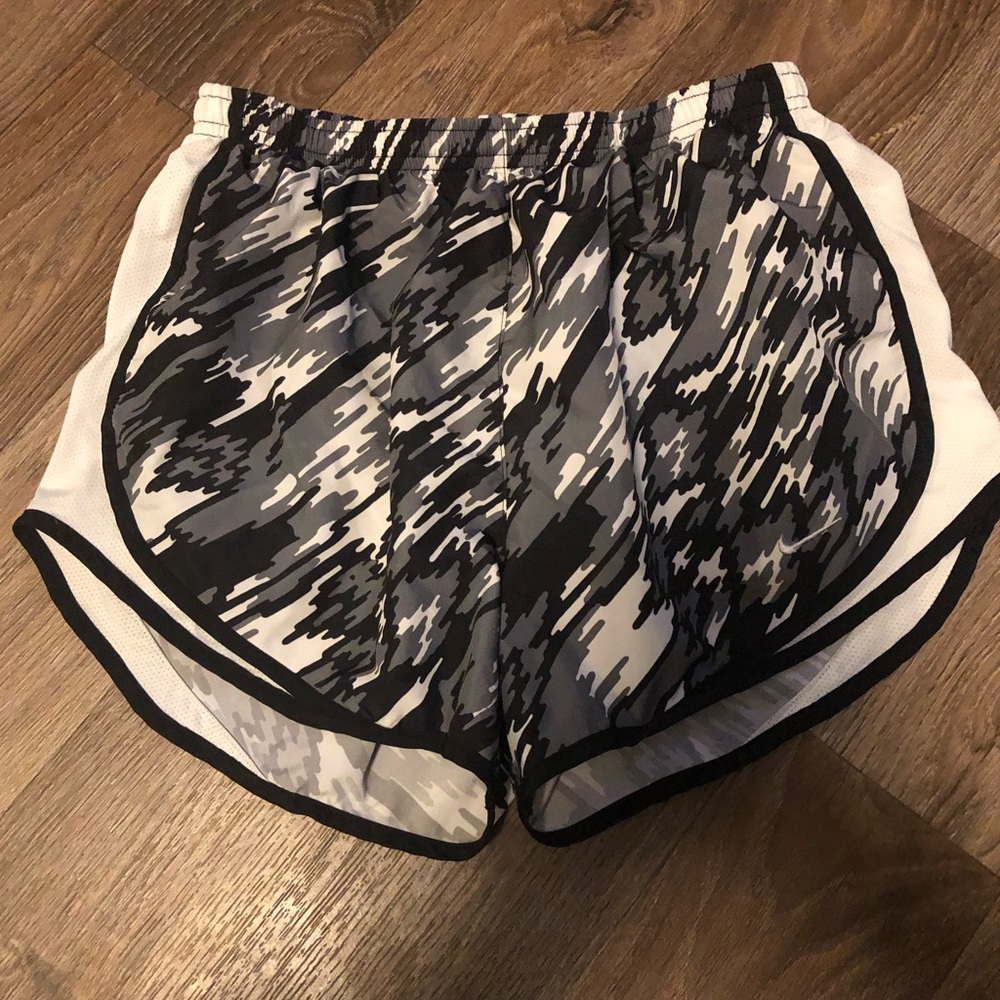 Nike black and grey tempo running shorts size medium